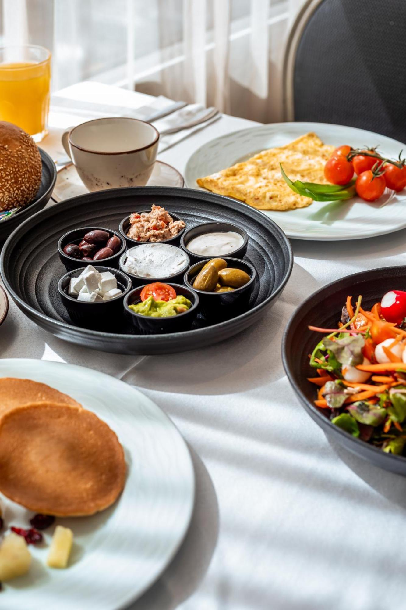 Jacob Tiberias Hotel Ngoại thất bức ảnh