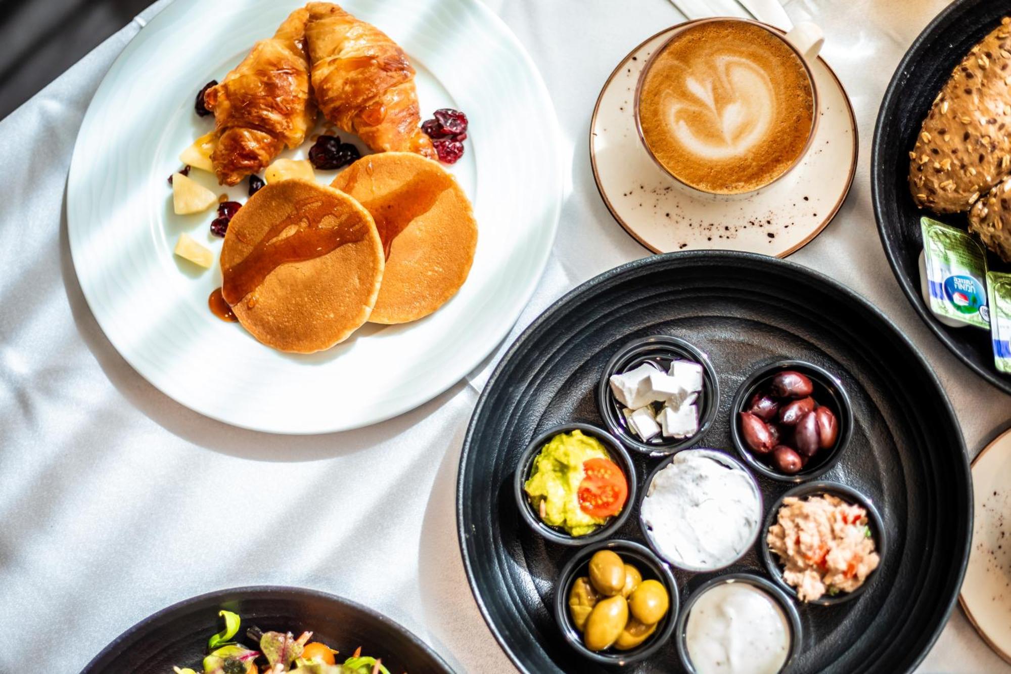 Jacob Tiberias Hotel Ngoại thất bức ảnh